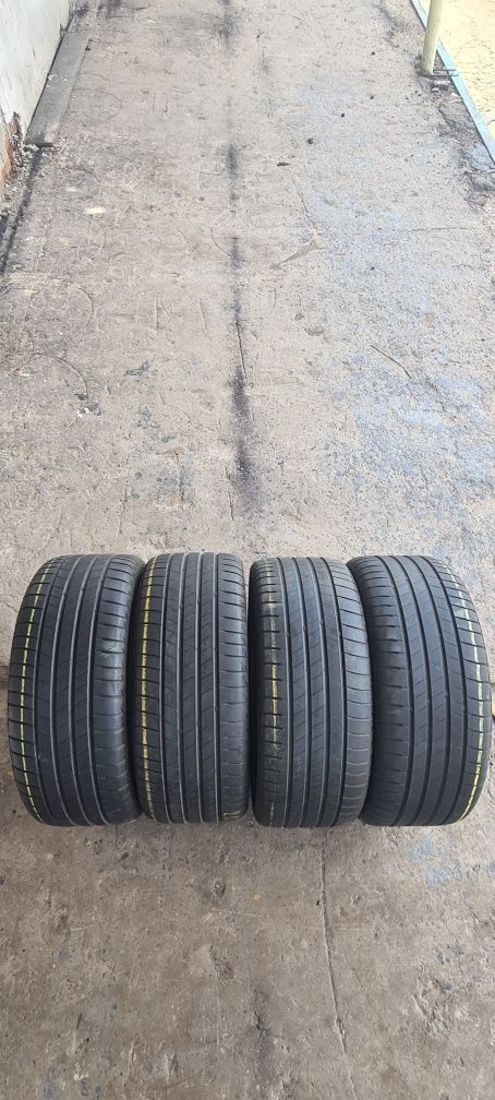 4 anvelope vara Bridgestone 255/45/18,dot.2022