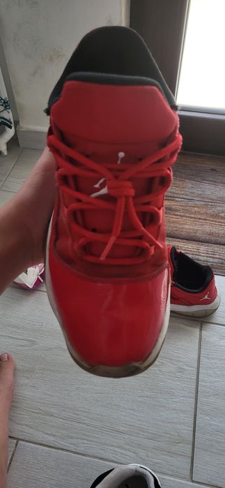 jordan 11 cmft low red