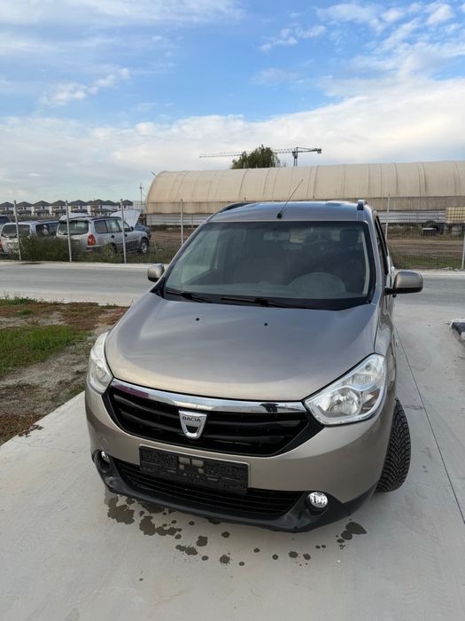 Dacia Lodgy 1,5Dci usor avariata