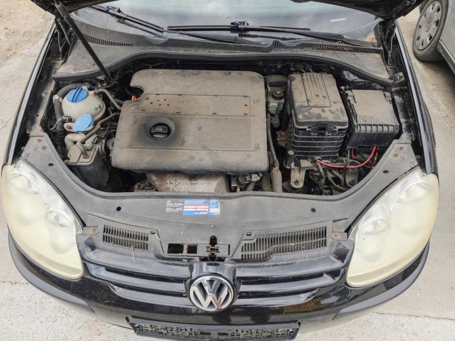 Фолксваген Голф 5 / VW Golf V 1.4 бензин