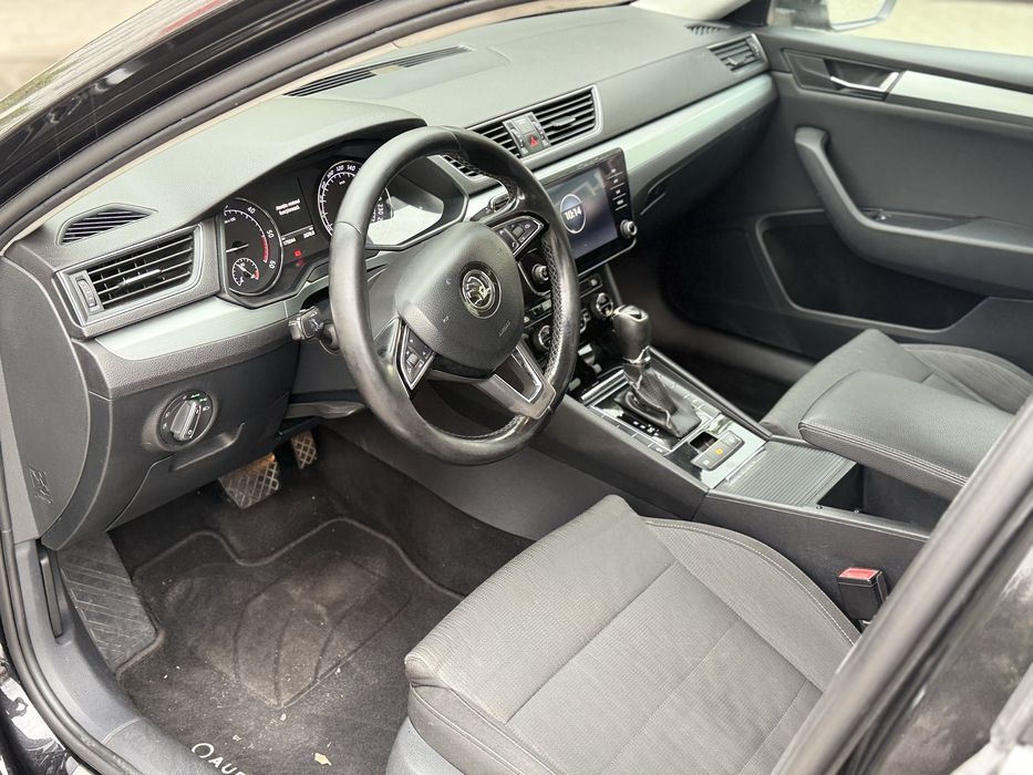 Skoda Superb 2.0 Diesel 150 Cp , Automat