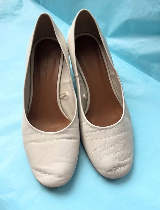 Светли обувки ZARA