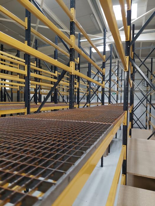 Rafturi 270x360 profesionale adaptabil