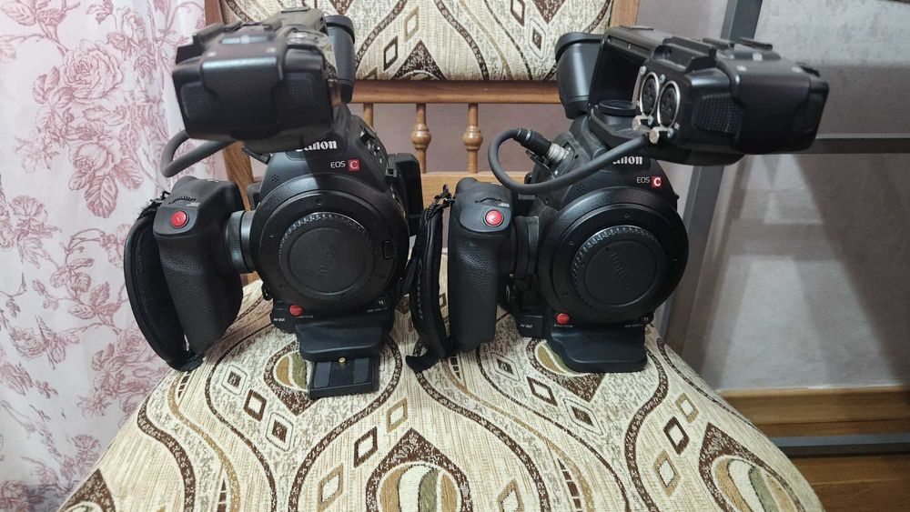 2 camere canon c100 mk2 300ore