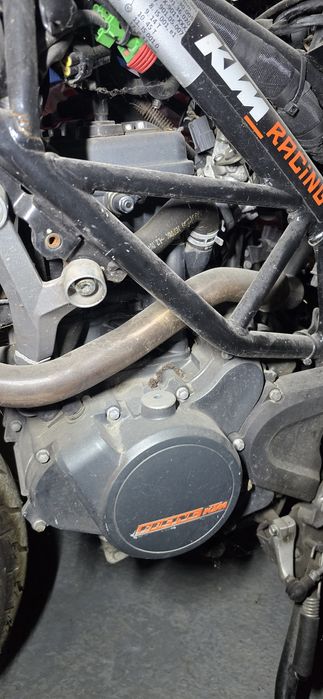 Vand motor Ktm Duke 125 cu putini km