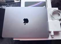 MacBook Air 13'' Space Grey CTO, M2, 24 GB Ram, 256  Gb