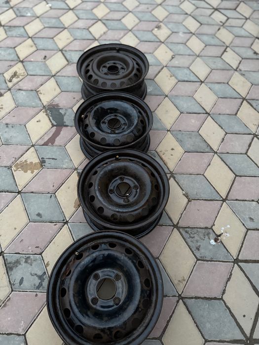 Продам диски размер 14