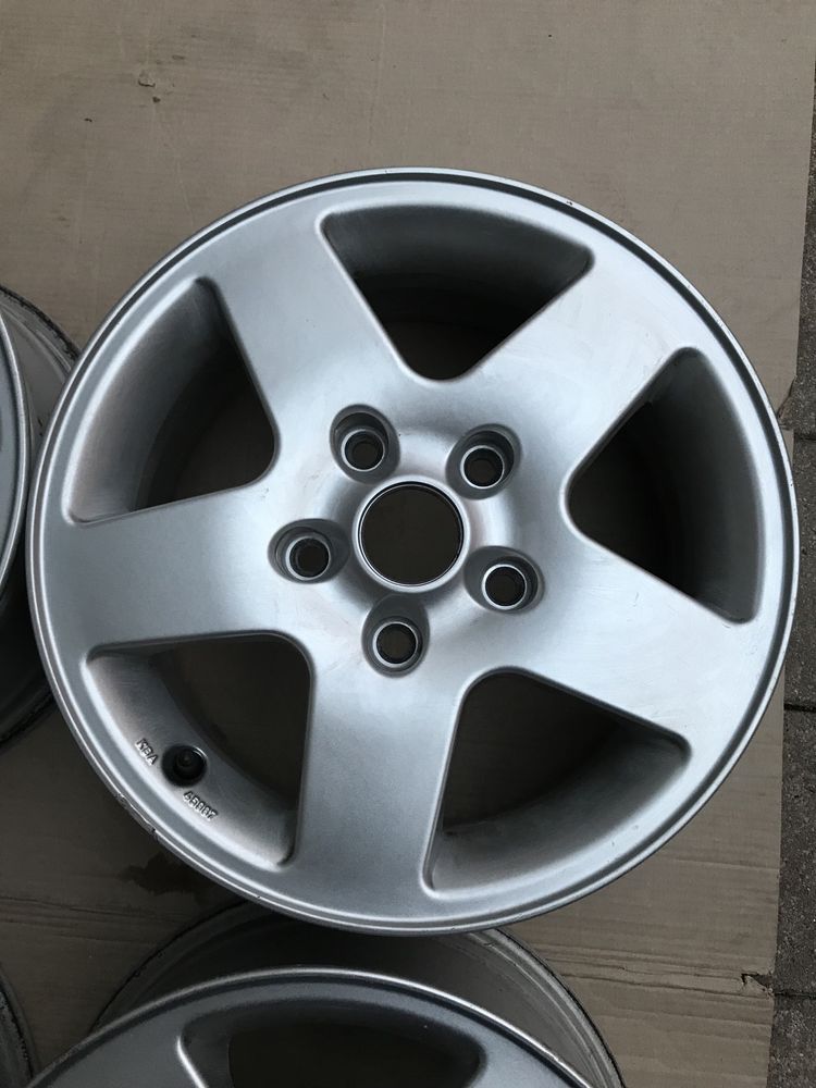 Vand Jante De Aliaj 15'' 5 x 120 Ptr.Bmw , Hyundai H1-Starex