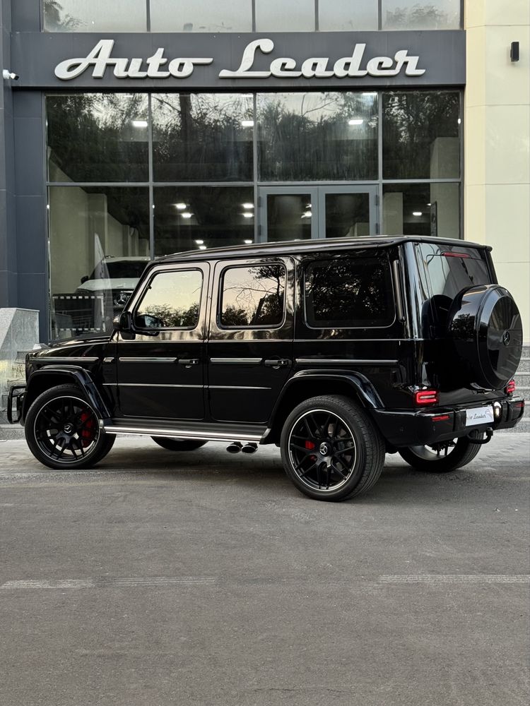 Mercedes Benz G63 AMG