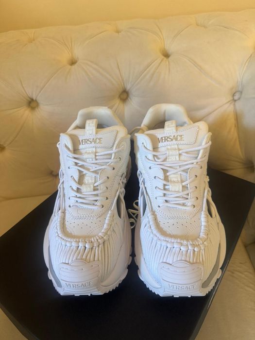 Adidasi Sneakers Versace Mercury Albi