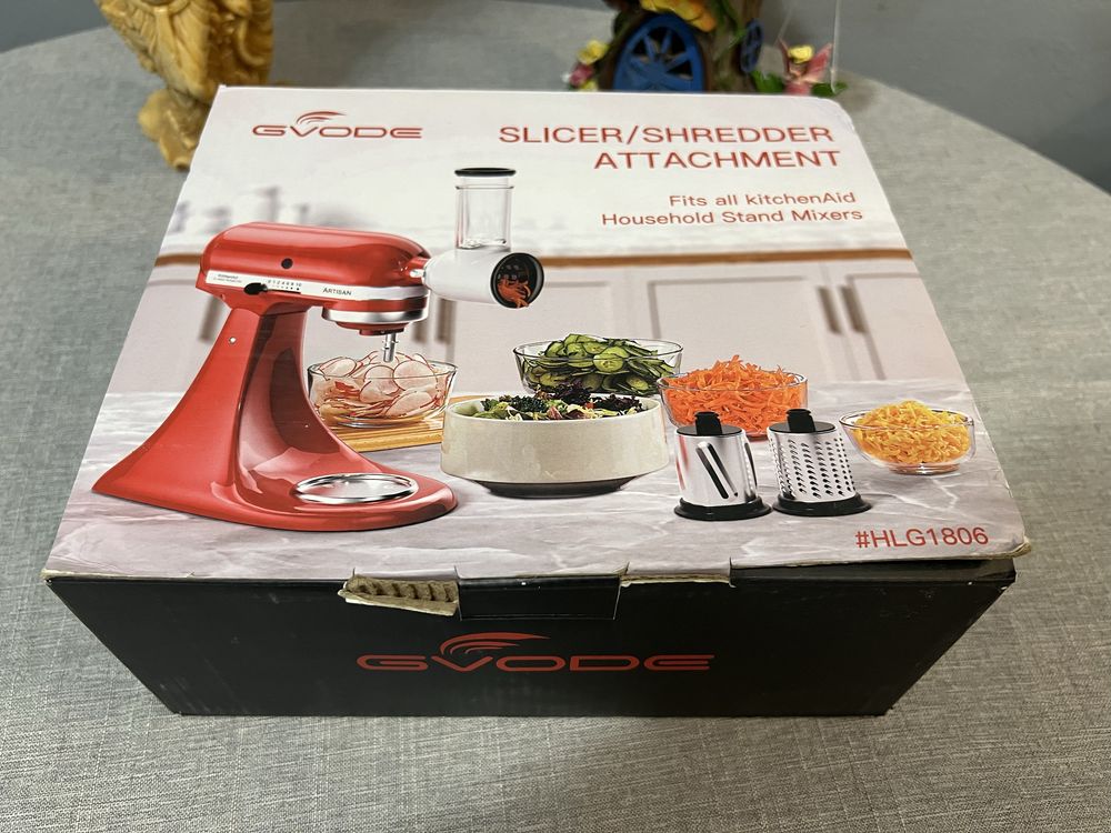 Kitchenaid de la GVODE! Razatoare si feliator de branza si legume