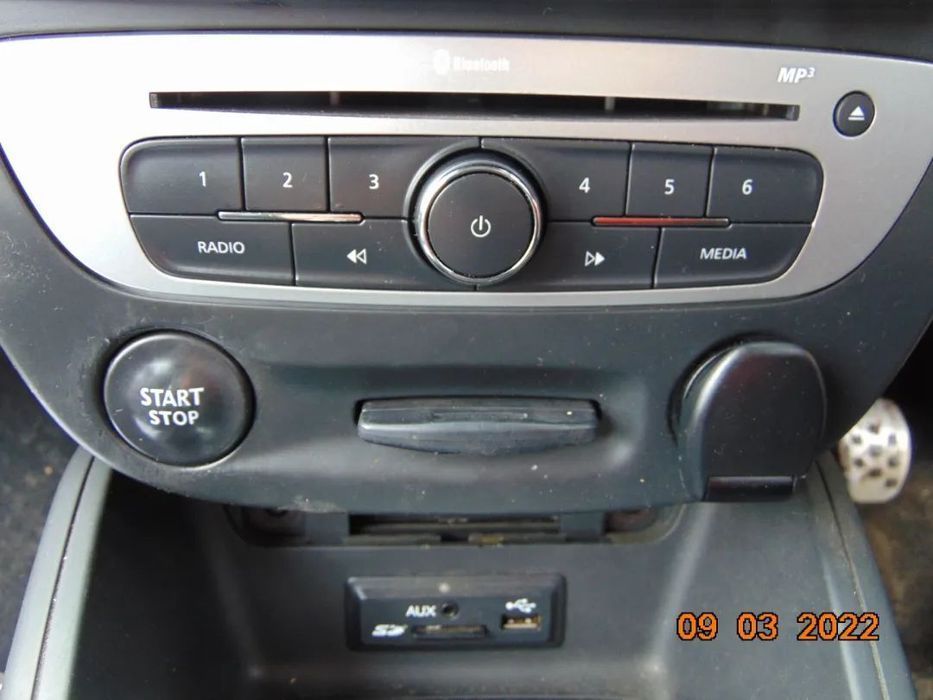 Contact cu cartela renault Megane 3 an 2008-2015 contact pornire citit