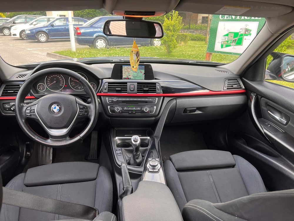 De vanzare BMW 318 Sport(accept variante)