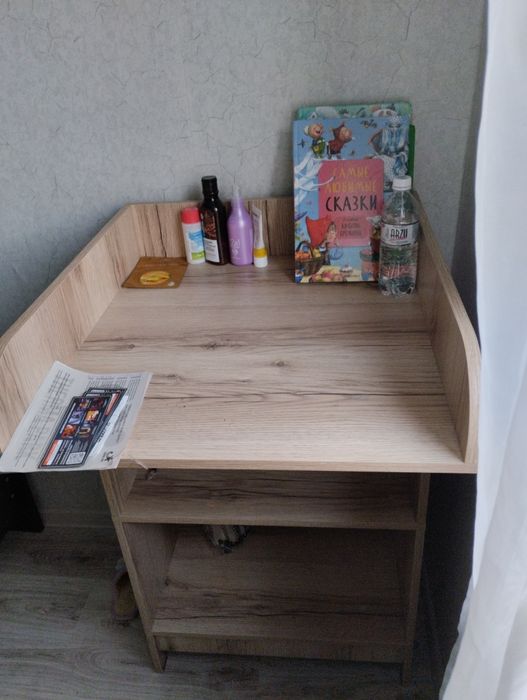 Пеленальный столик