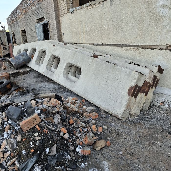 Продам двускатные фермы.Плиты стеновые керамзитные