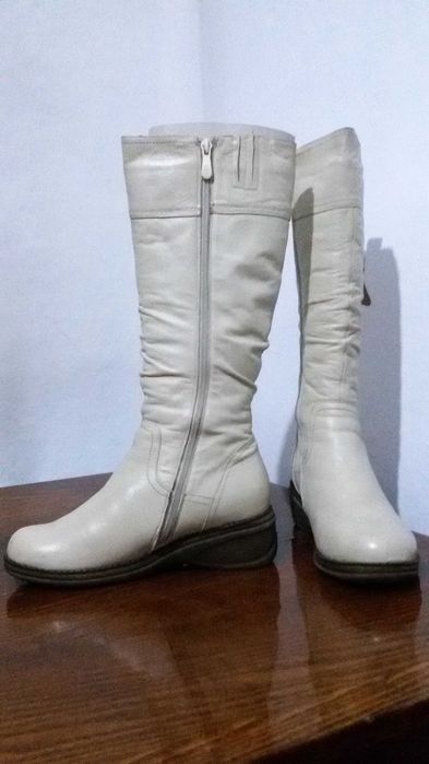 Сапоги зимние в отличном состоянии.