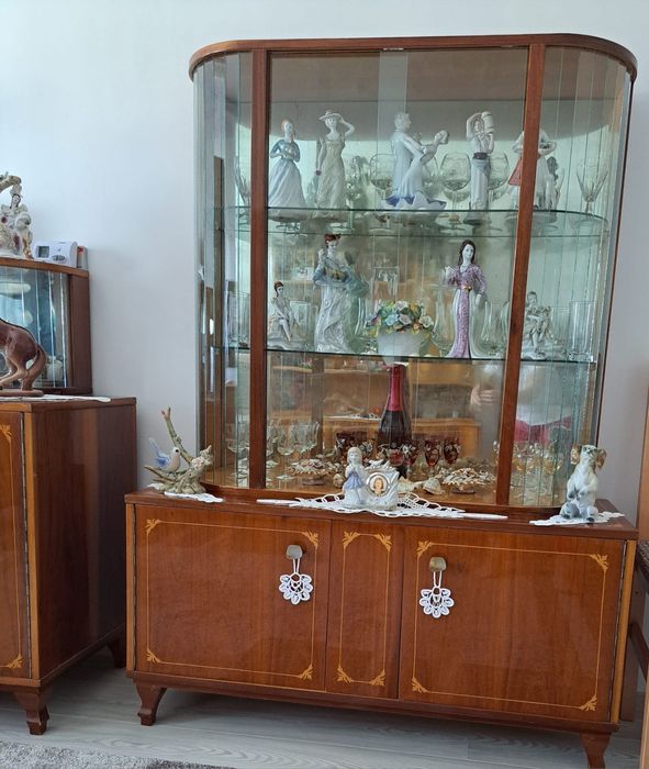 Mobila vinted in perfecta stare