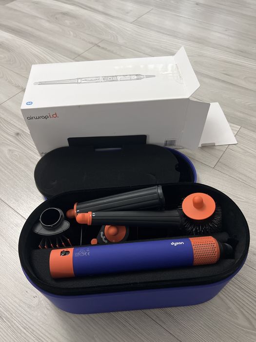Dyson Airwrap HS08 nou garantie 4 ANI