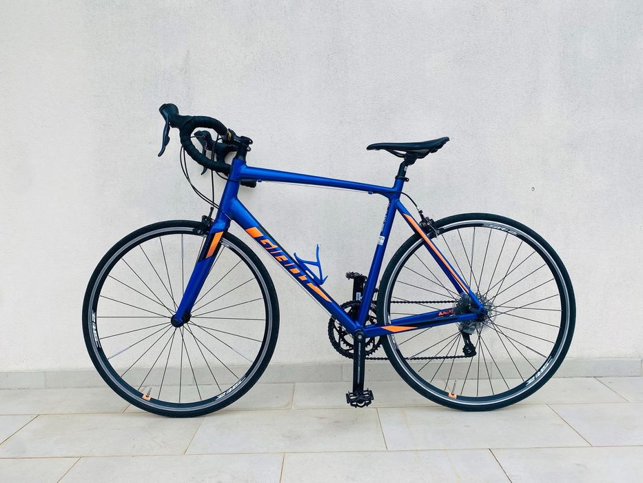 Врлосипед Giant Contend