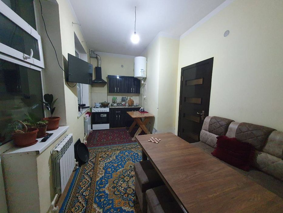 Paxtakor metro bekati yaqinida