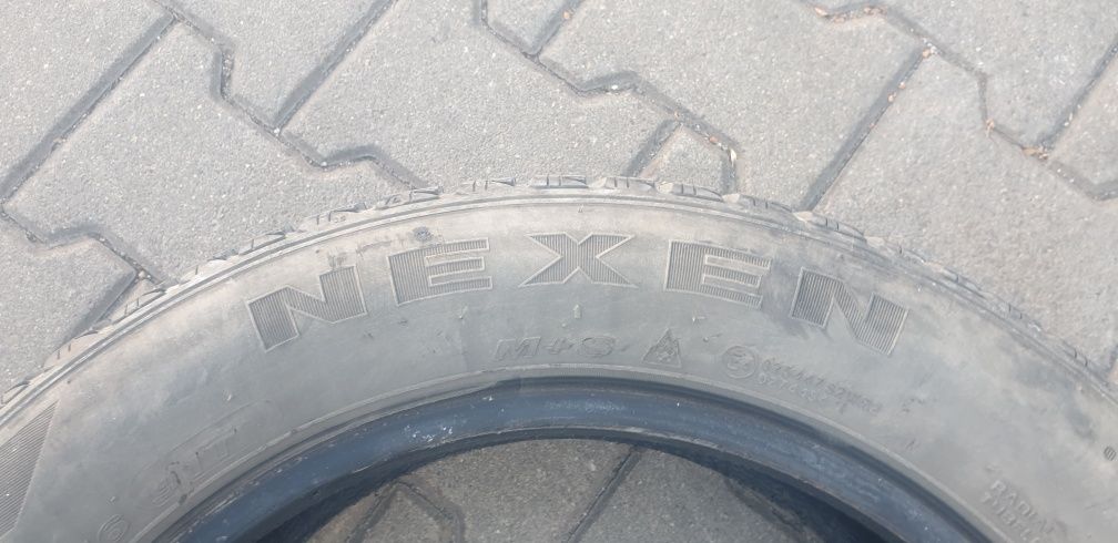 205/55/16 Nexen 2бр зимни 2016