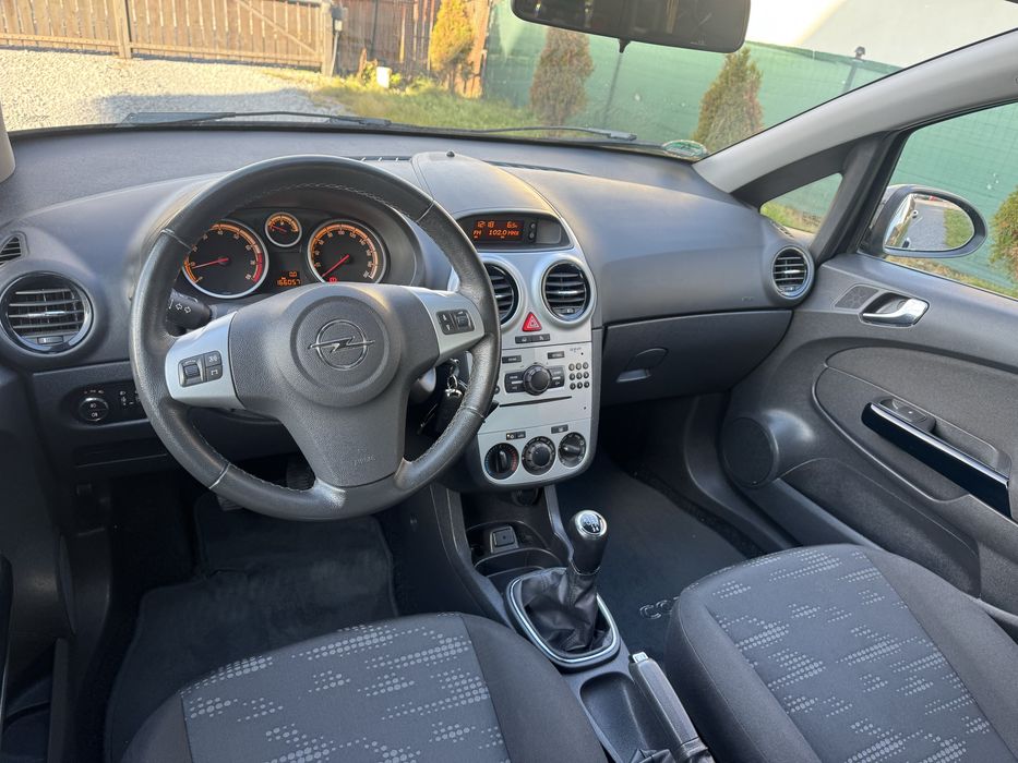 Opel Corsa D 1.4i