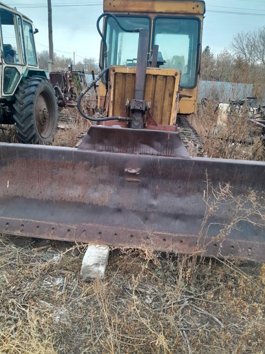 Продам бульдозер дт 75 с клином и лопатой