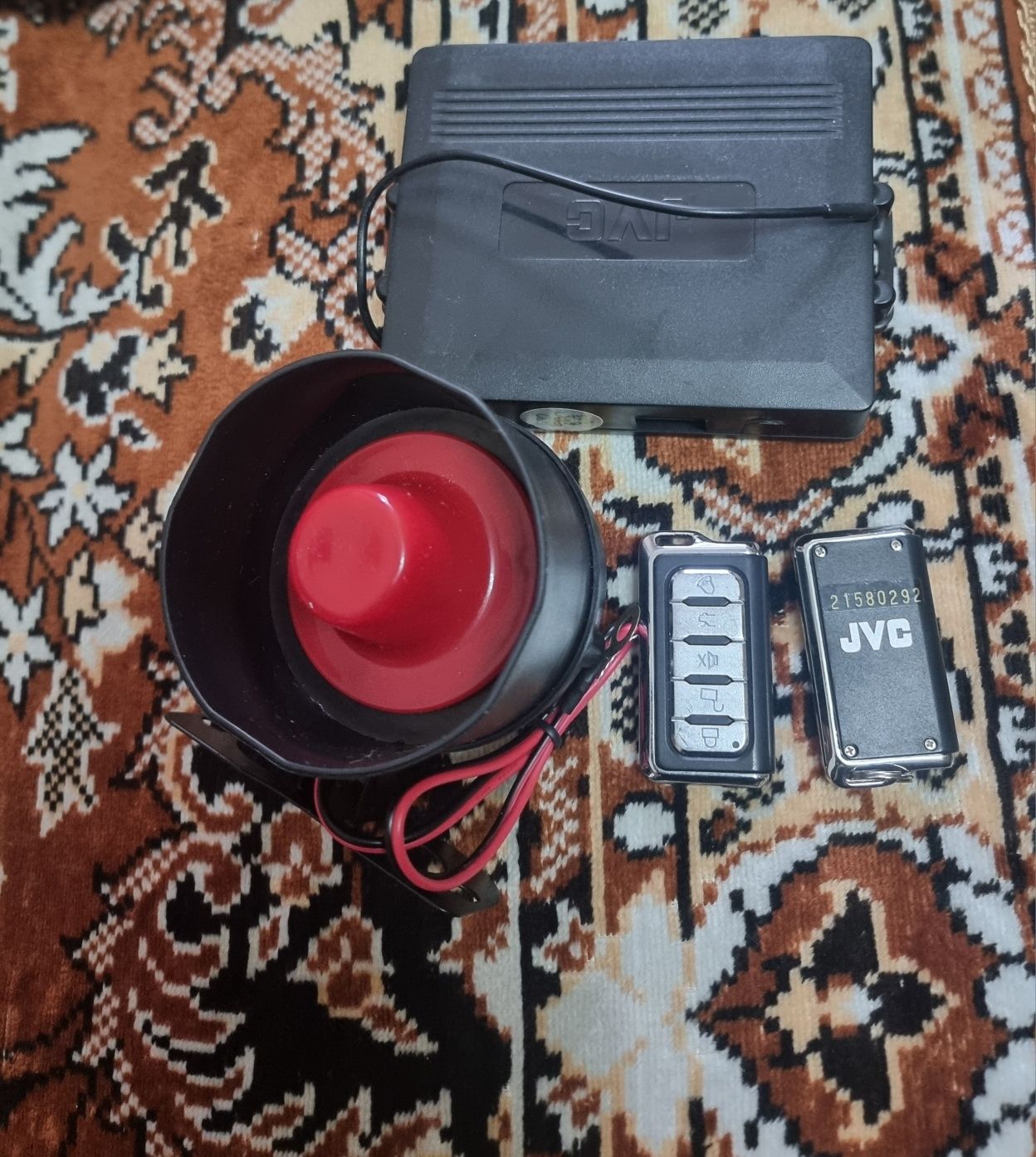 Продам сигнализацию JVC Y01