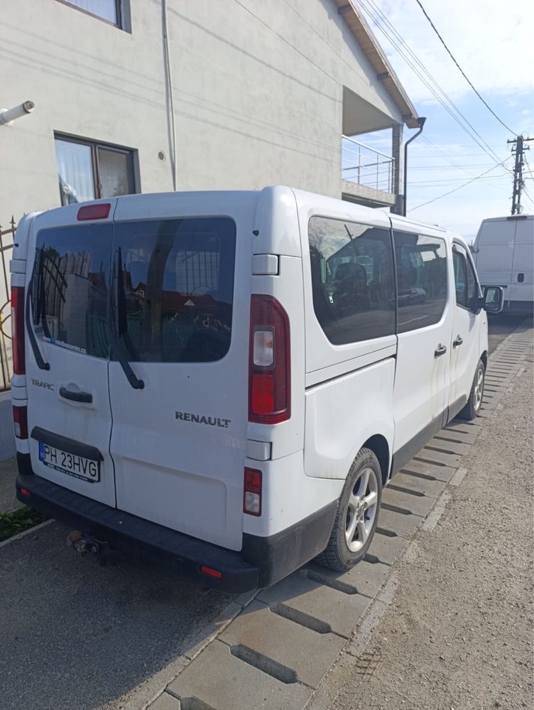 Renault trafic 2016
