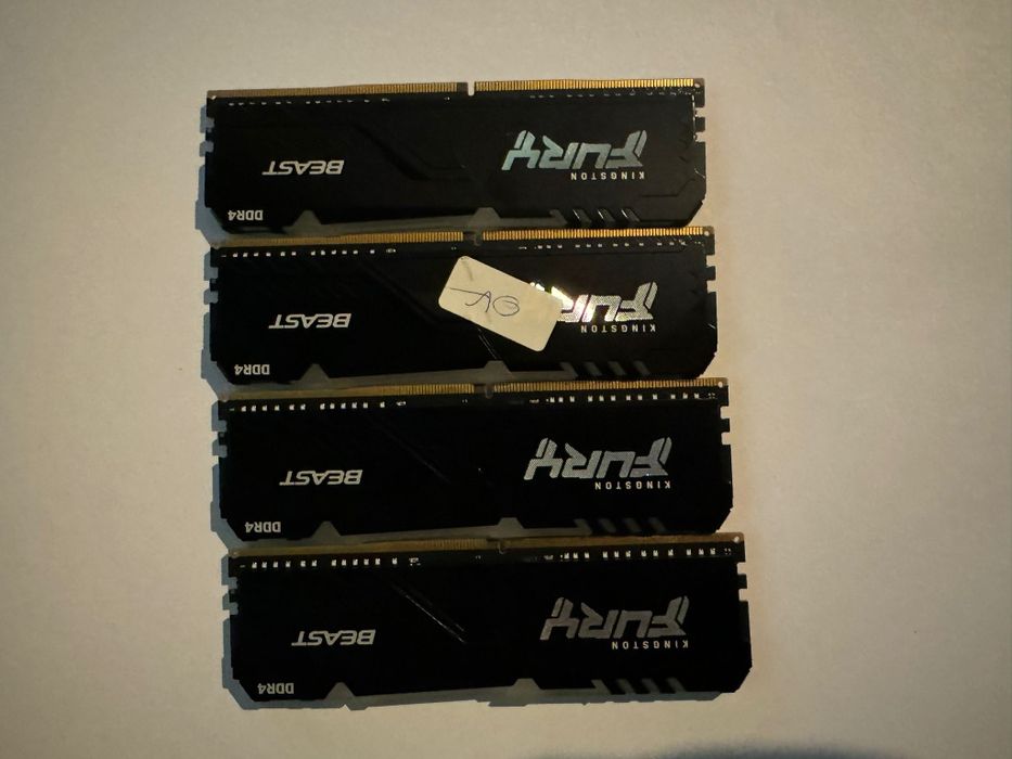 Kingston FURY Beast RGB DDR4 3600 MHz – 32GB (4×8GB) – impecabile
