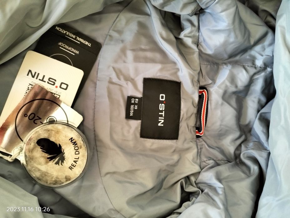 Пуховик для девочки.