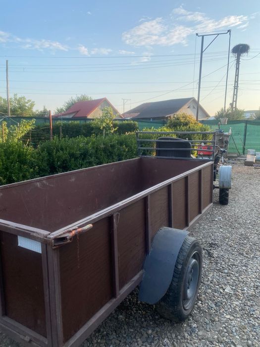 Vând motocultor dizel 12.5 cp + accesorii