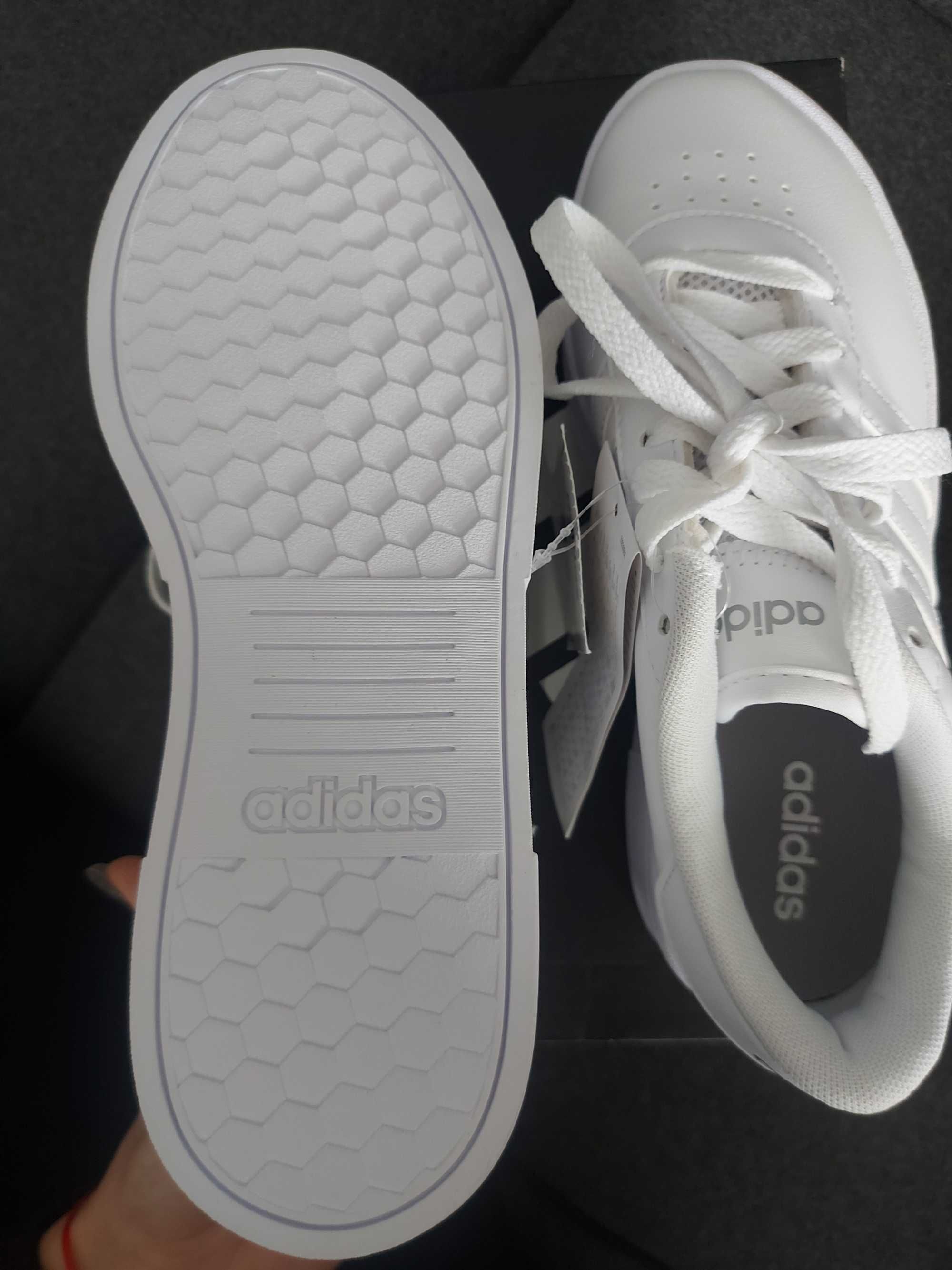 Adidas court bold white