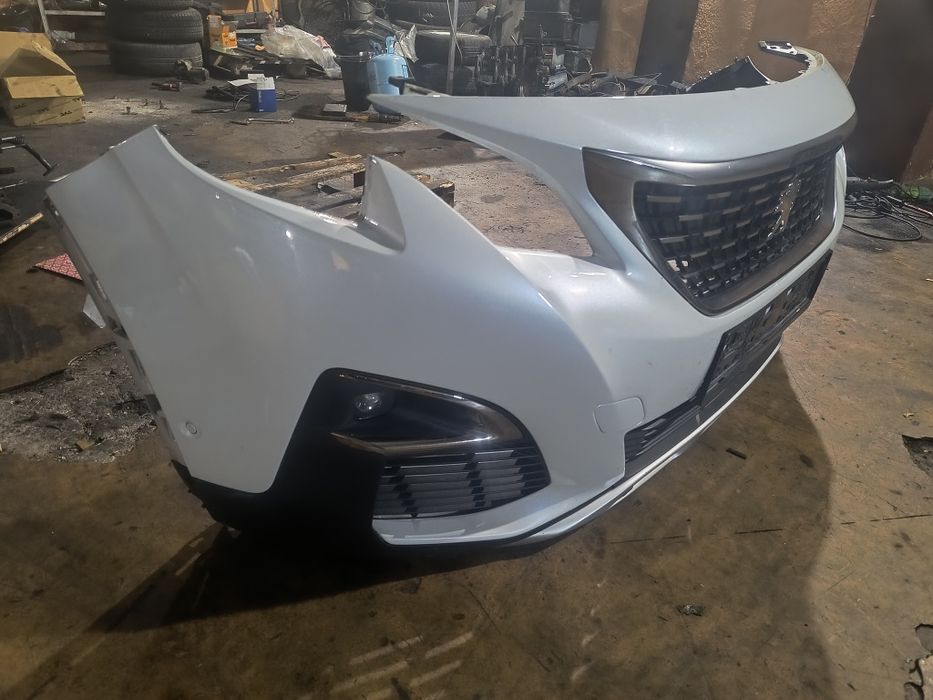 Peugeot 3008 предна броня кт