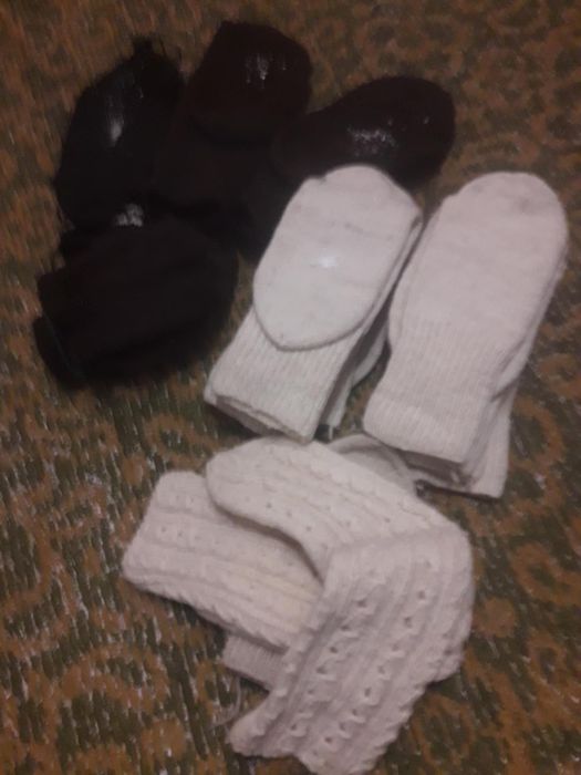 Родопски мъжки и дамски терлици, плетени чорапи