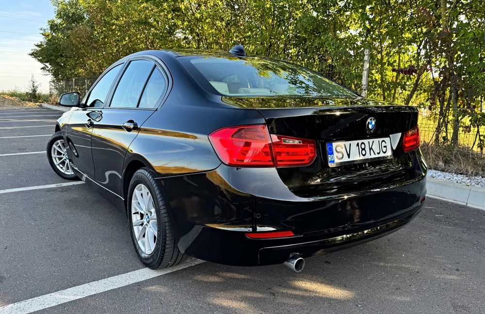 BMW 320D F30 / Cutie Automata / Navigatie Mare / Piele