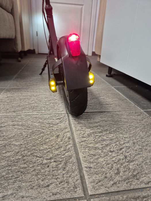 Trotineta iscooter model i9s