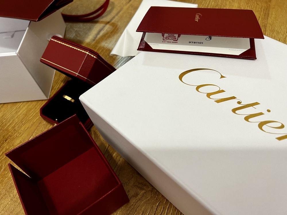 Cartier Love пръстен 18 карата