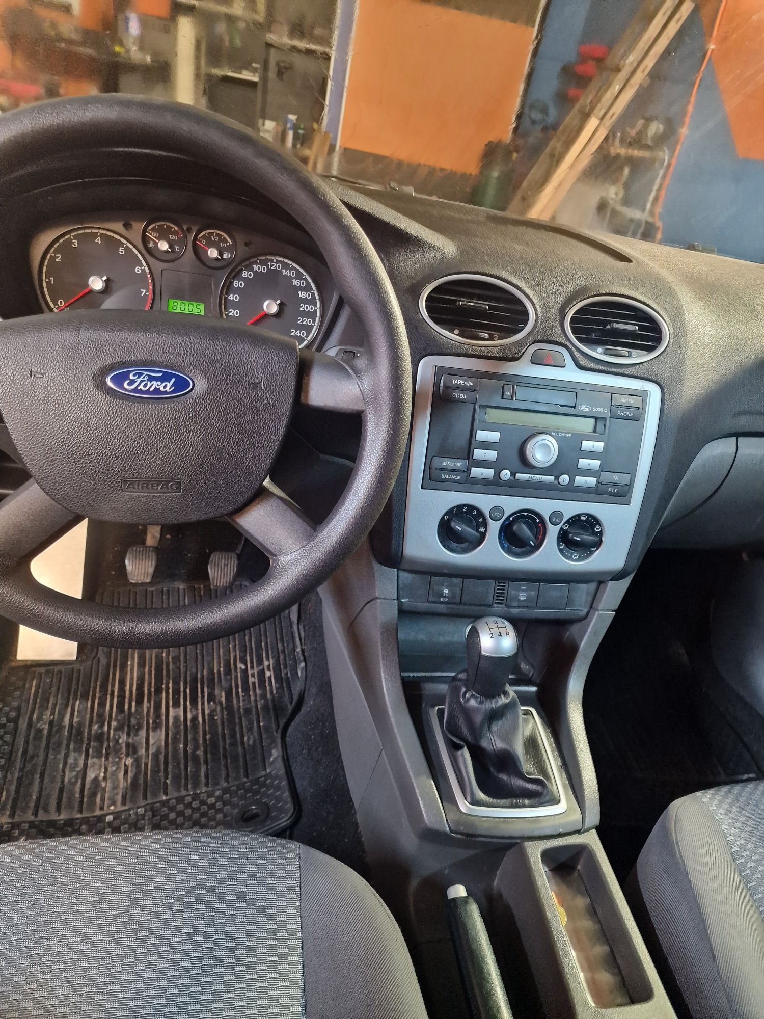 Ford Focus 1.6 benzina