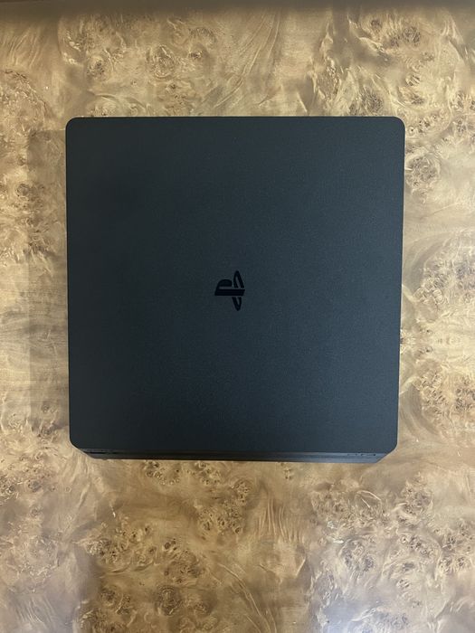 SOTILADI: Playstation 4 Slim – 1TB