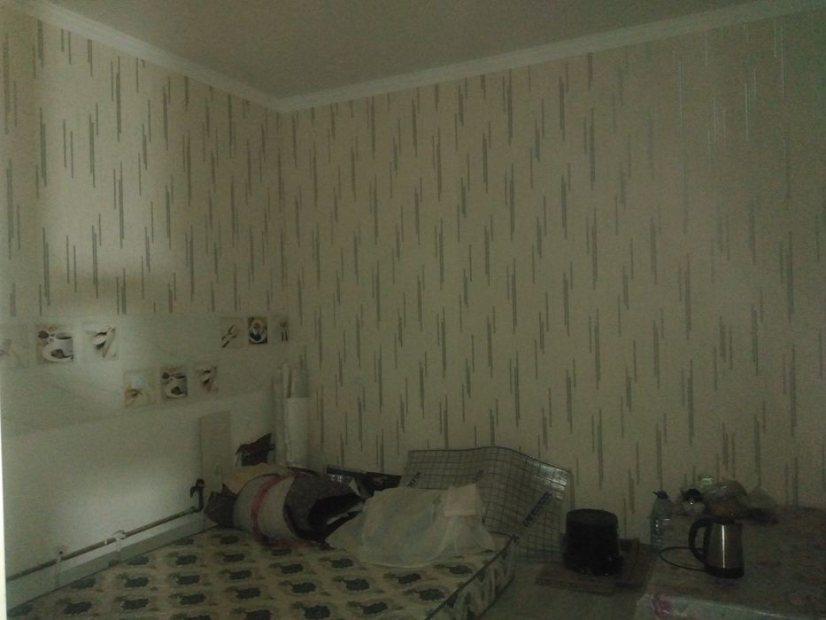 105000у.е Охунбобоев 1.9 сотик 4 хона 2 санузел 90% битган