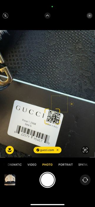 Gucci-Чисто ново оригинално дамско зимно яке S-M размер