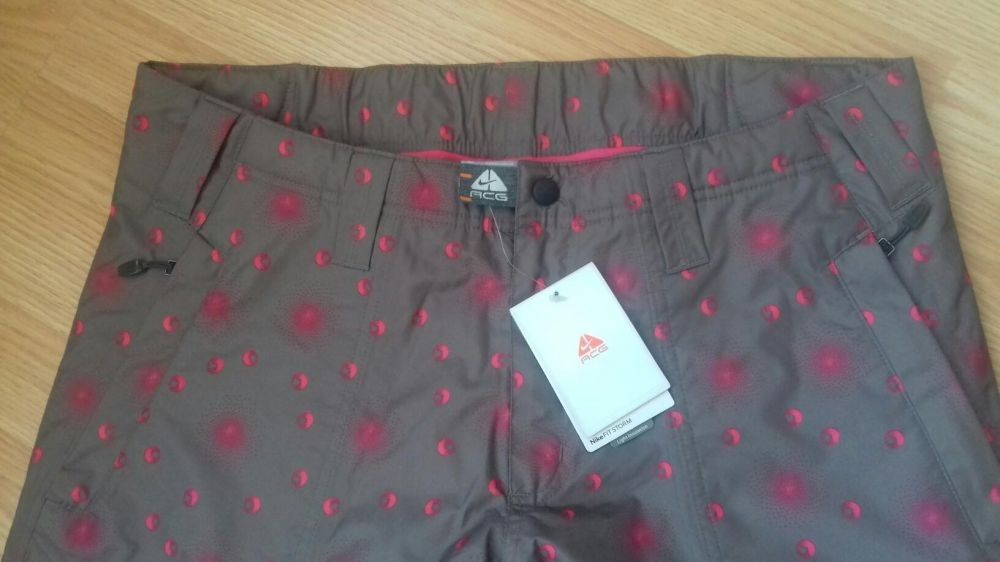 Pantaloni Nike femei snowboard măr. L