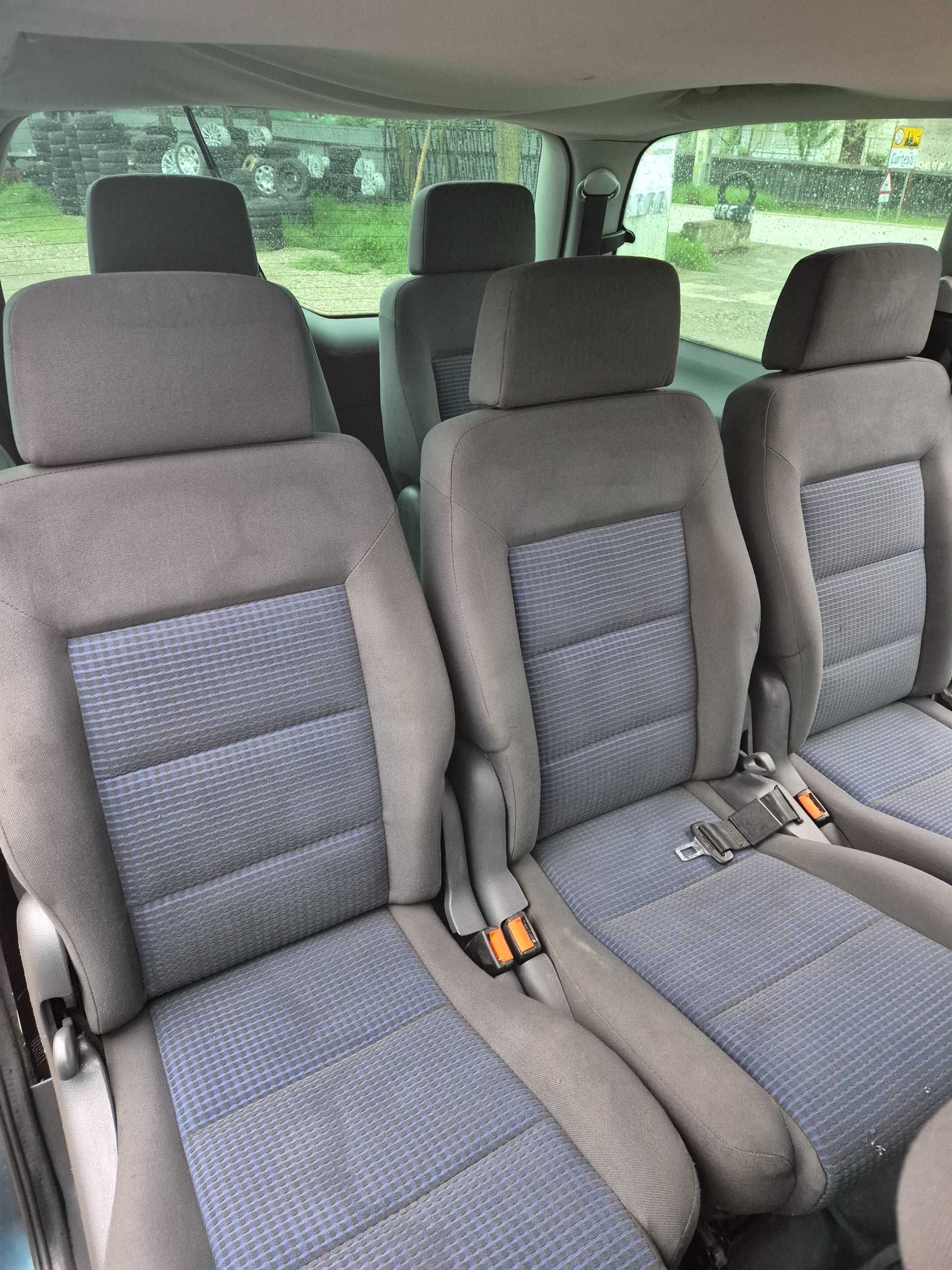 Inchiriez Sharan, Iveco 3,5T +Remorca 2 t