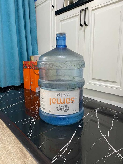 Бутыль пластиковая 19 литр