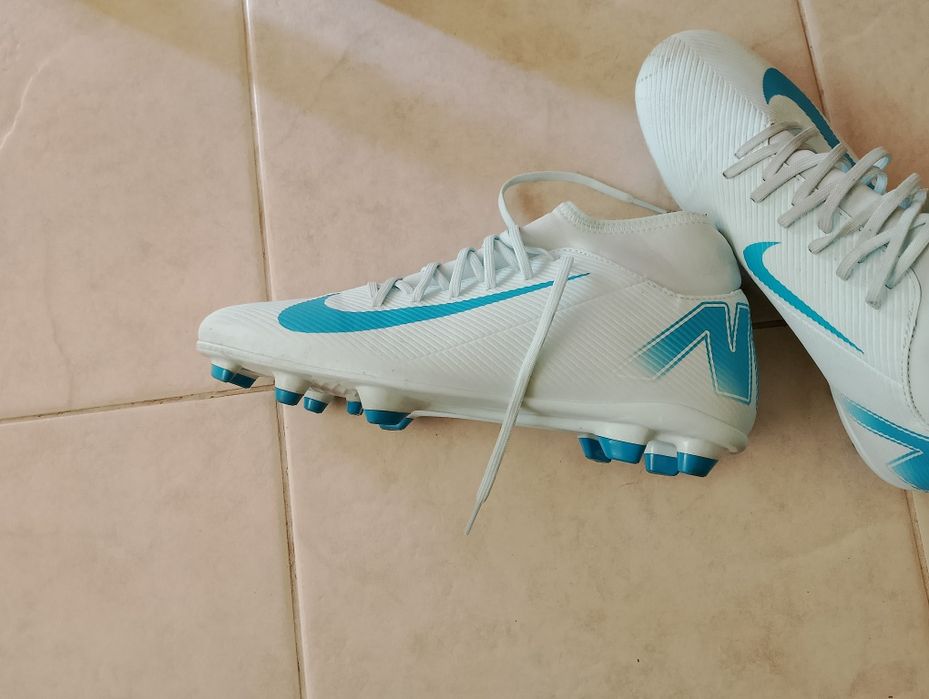 Nike futbol номер 42,5