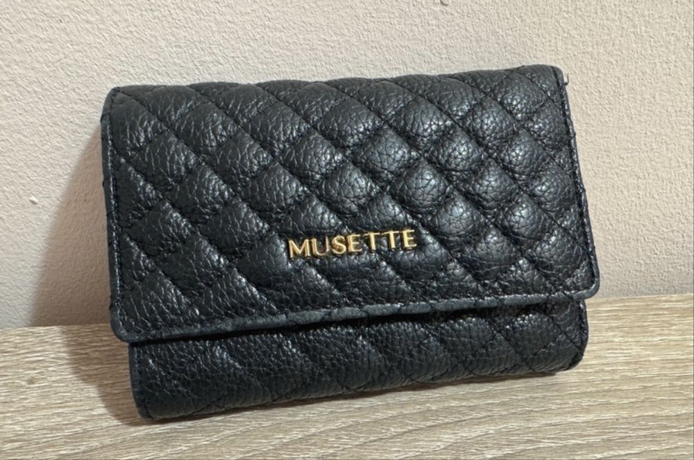 Portofel Musette