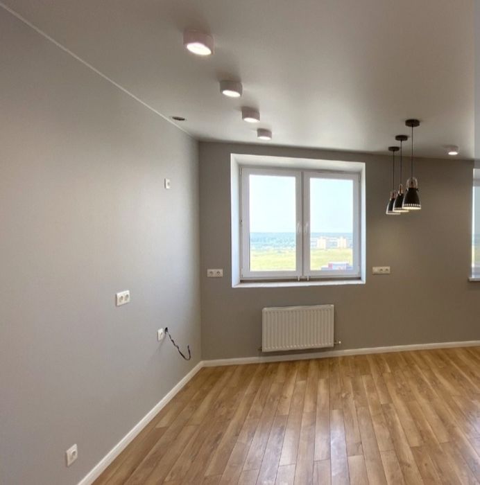 Обои,шпаклевка,покраска