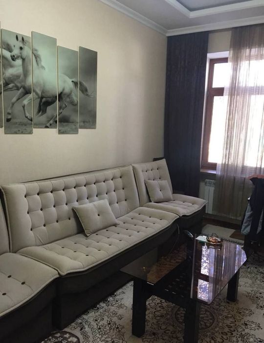 Продаётся 2х комнатная квартира, высокопотолочка, Шота Руставели