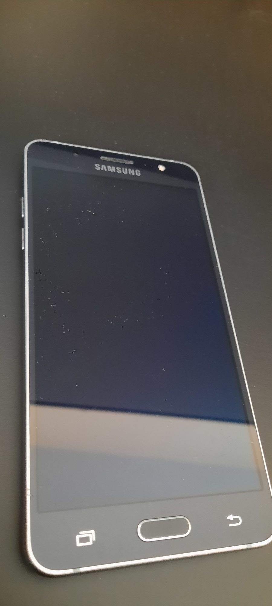 Telefon Samsung J5